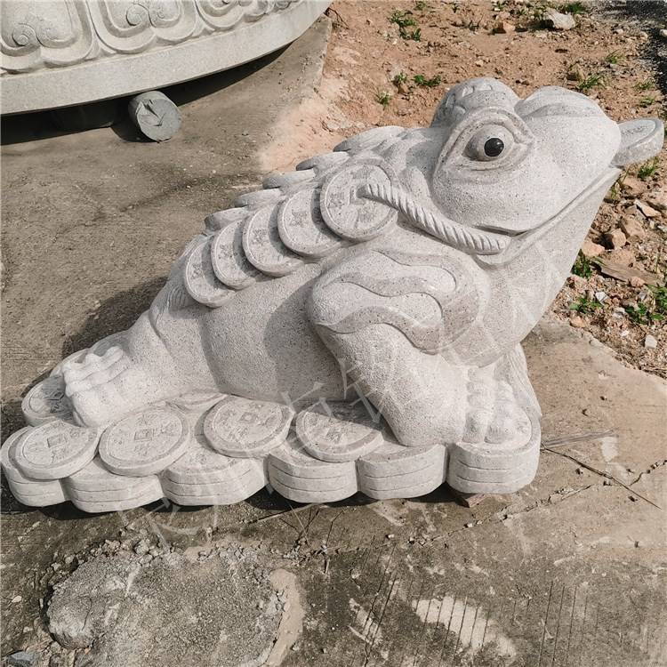 芝麻白石雕金蟾 咬錢蟾蜍石雕工藝品 納瑞動物雕刻