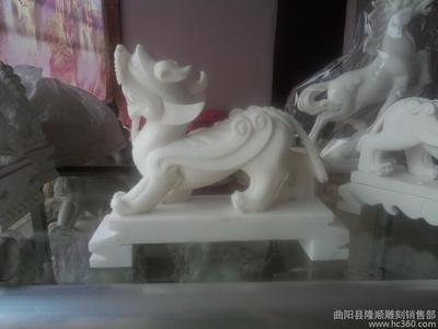 石雕麒麟擺件 供應(yīng)麒麟雕像 石雕工藝品擺件 麒麟擺件